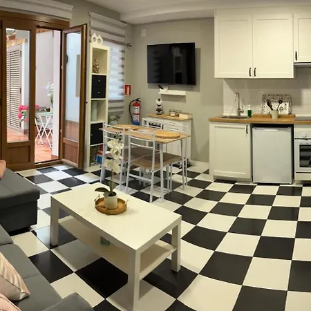Victoria Apartment