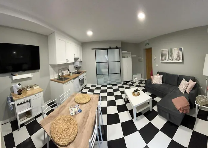 Victoria Apartament Potes